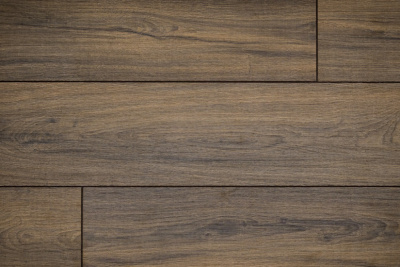 Замковый ламинат 100% натуральный, состоит из осины и березы 50/50, толщина 8 мм., водостойкий (72 часа защиты от воды), 34 класс износостойкости/AC6, ударопрочный. Структура D глубокие поры